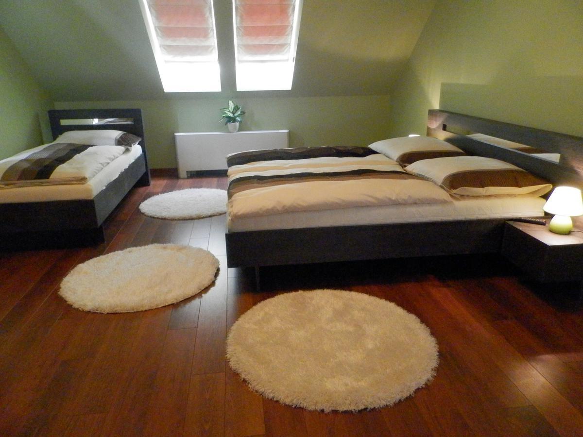 Nagyret Panzio Eger Bed & Breakfast ภายนอก รูปภาพ