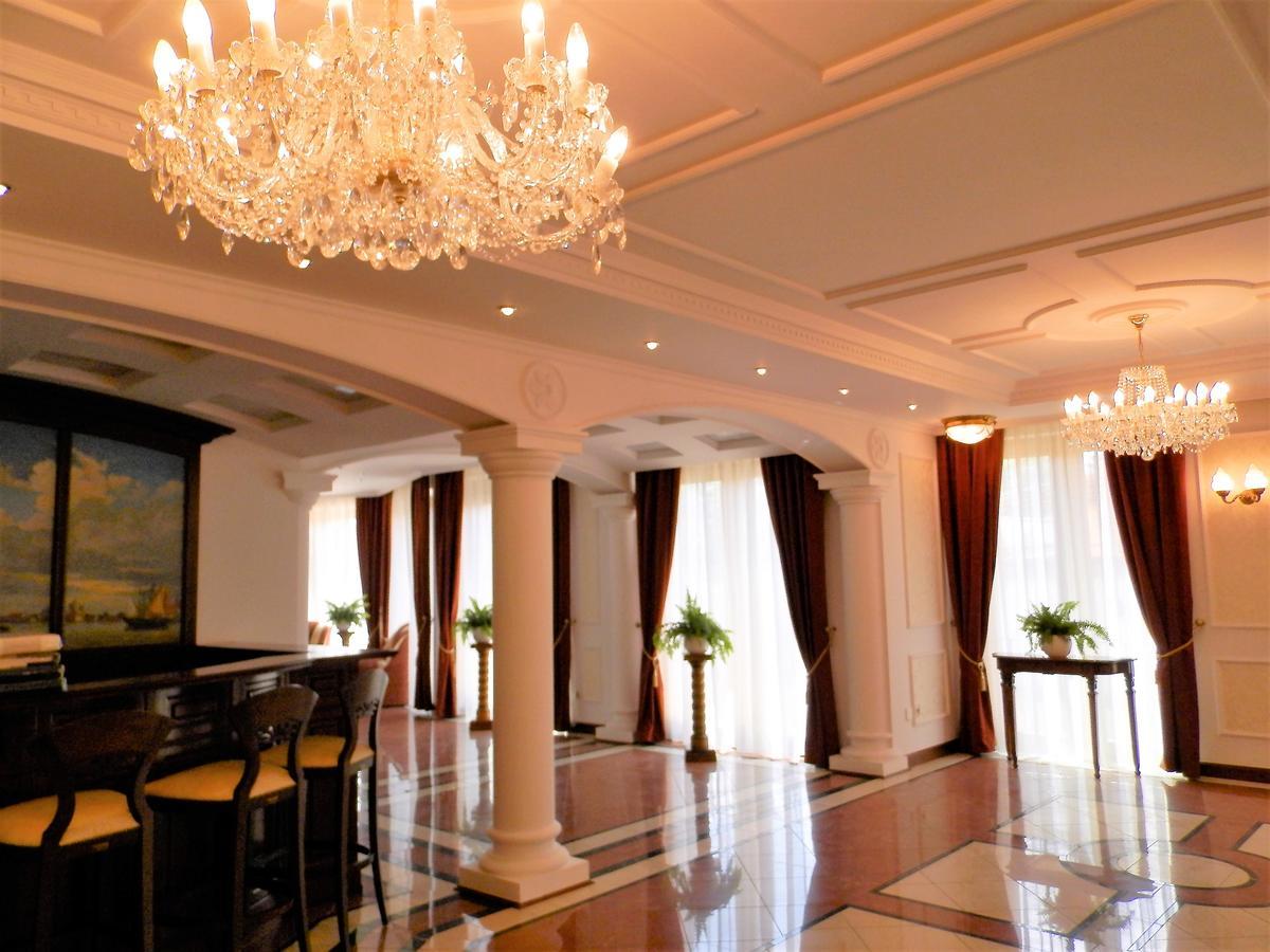 Nagyret Panzio Eger Bed & Breakfast ภายนอก รูปภาพ