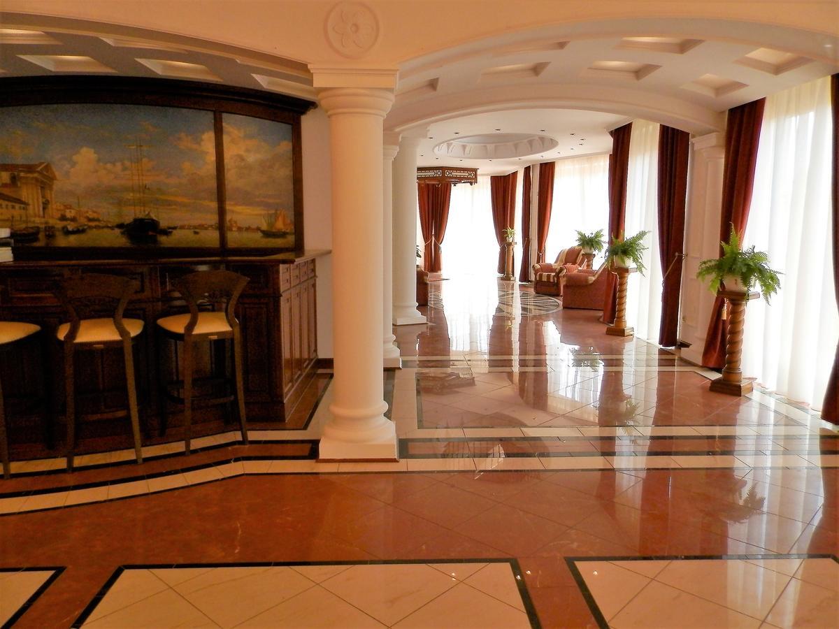 Nagyret Panzio Eger Bed & Breakfast ภายนอก รูปภาพ