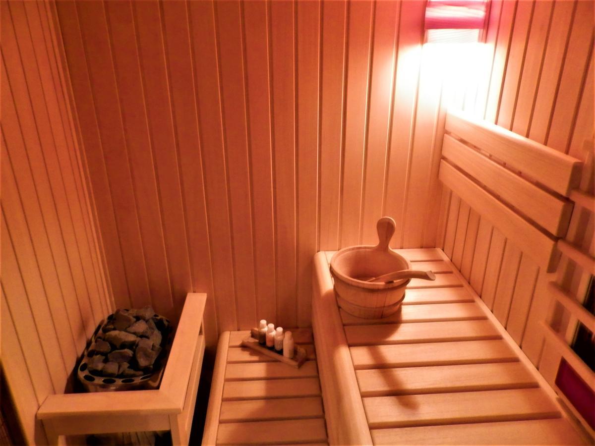 Nagyret Panzio Eger Bed & Breakfast ภายนอก รูปภาพ
